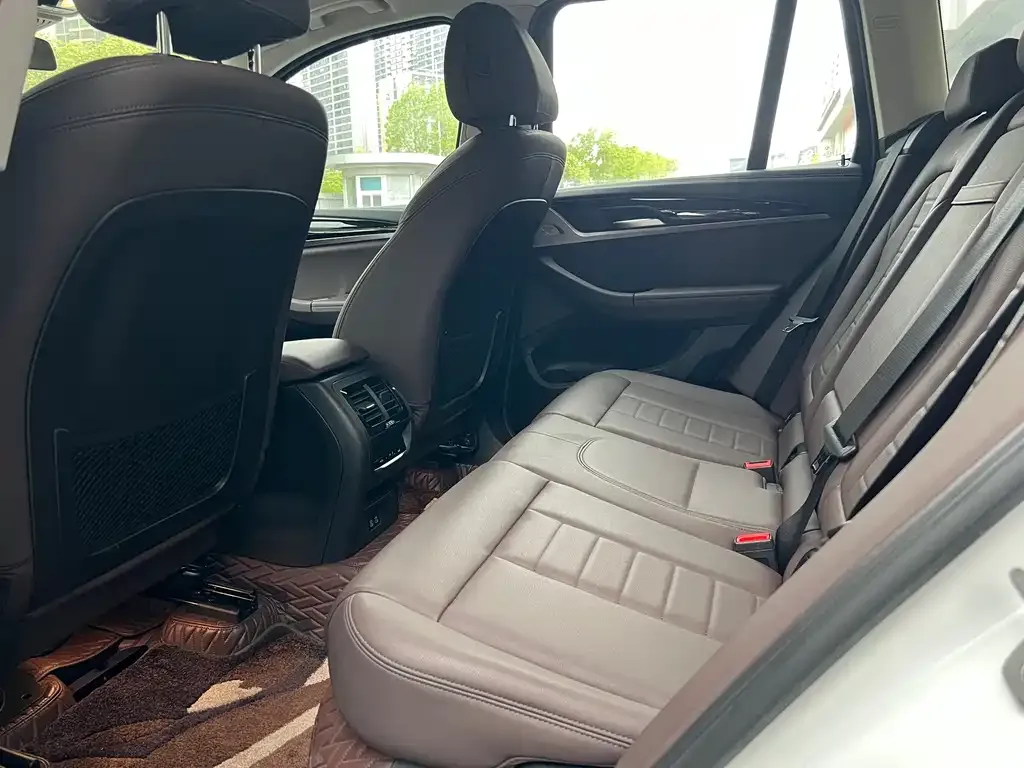 BMW X3 2021 из CN, фото 8