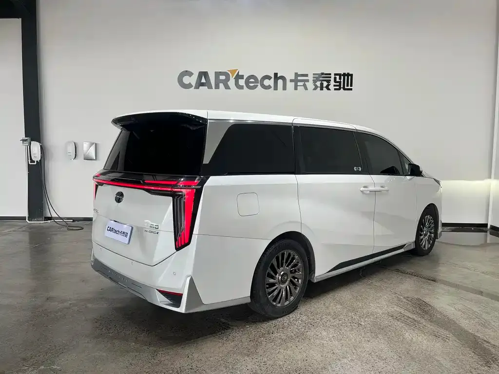 GAC Motor Trumpchi M8 — фото 3