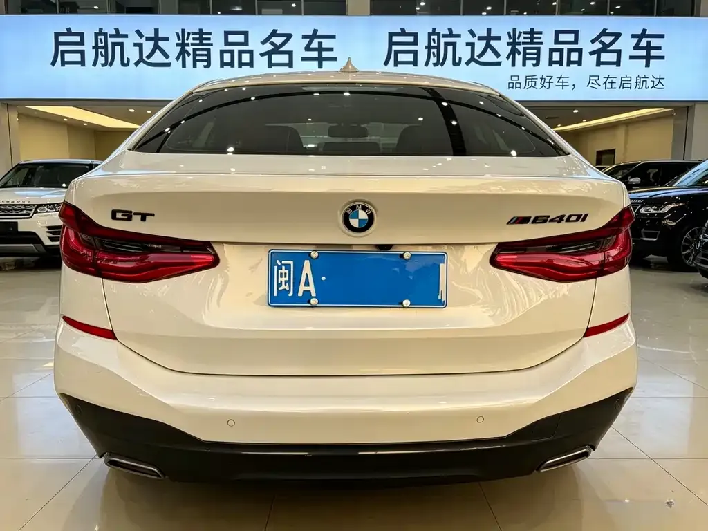 BMW 6 Series GT — фото 8