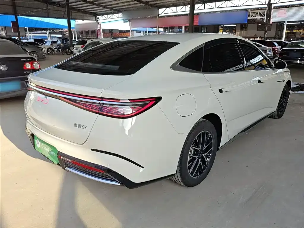 BYD Seal 07 DM-i 2025 из CN, фото 5