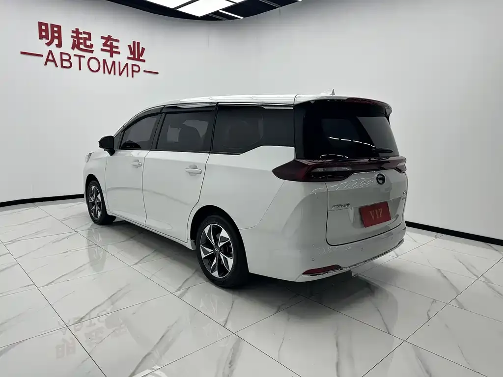 GAC Motor Trumpchi M6 — фото 8