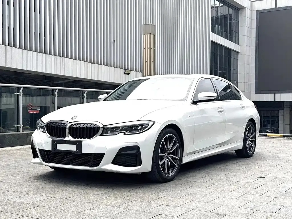 BMW 3 Series — фото 1