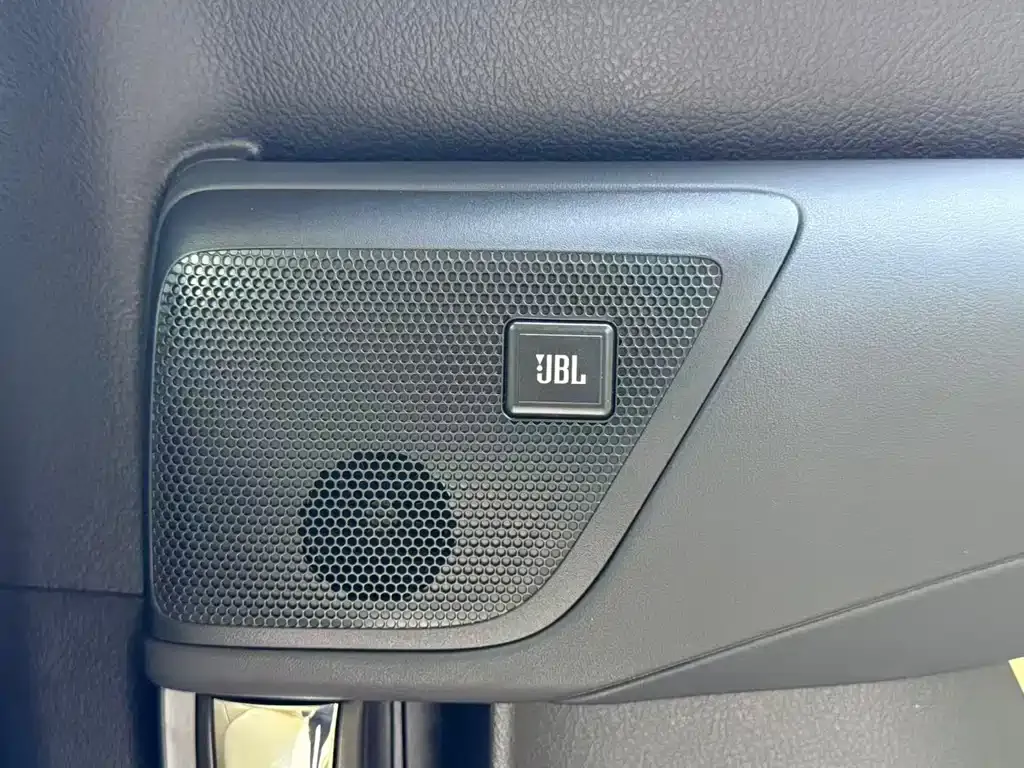 Toyota Vellfire 2022 из CN, фото 3