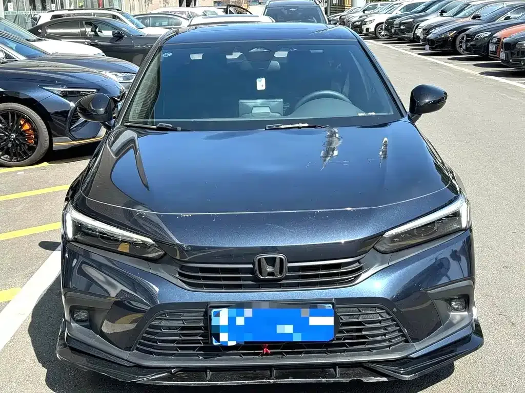 Honda Civic — фото 10