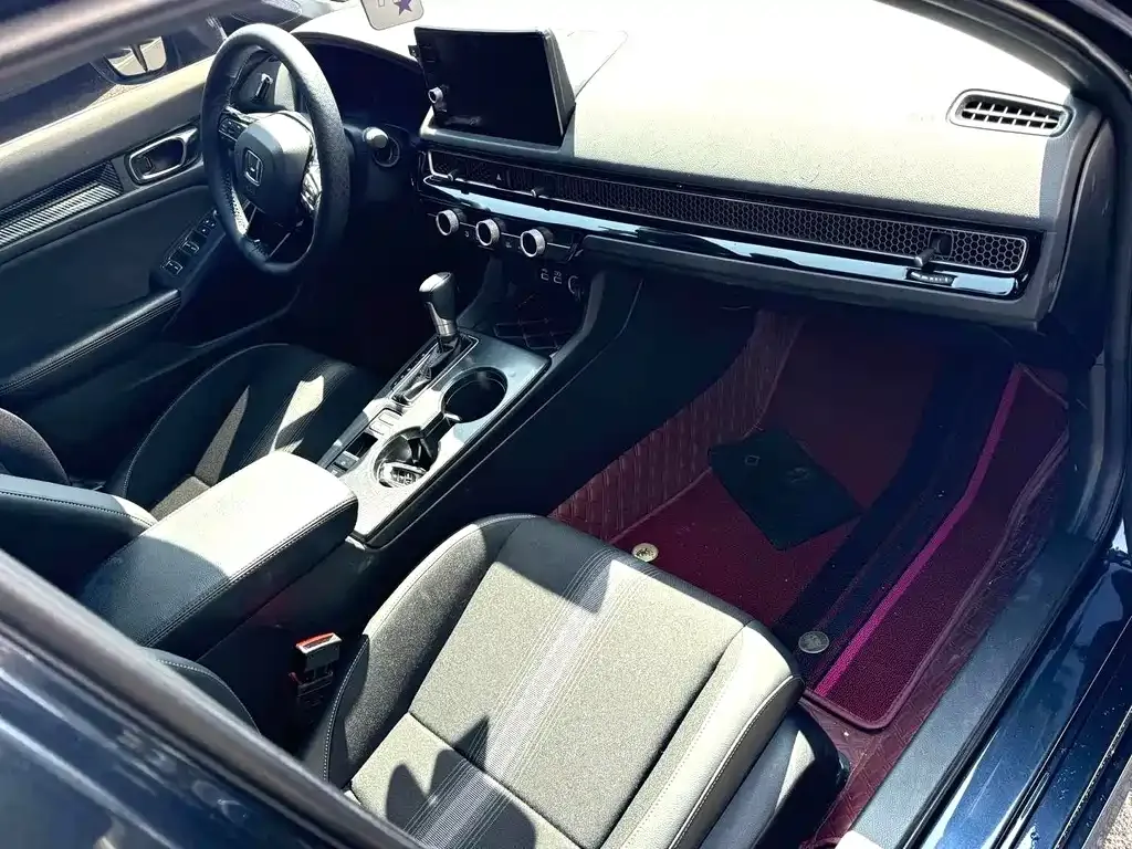 Honda Civic — фото 8