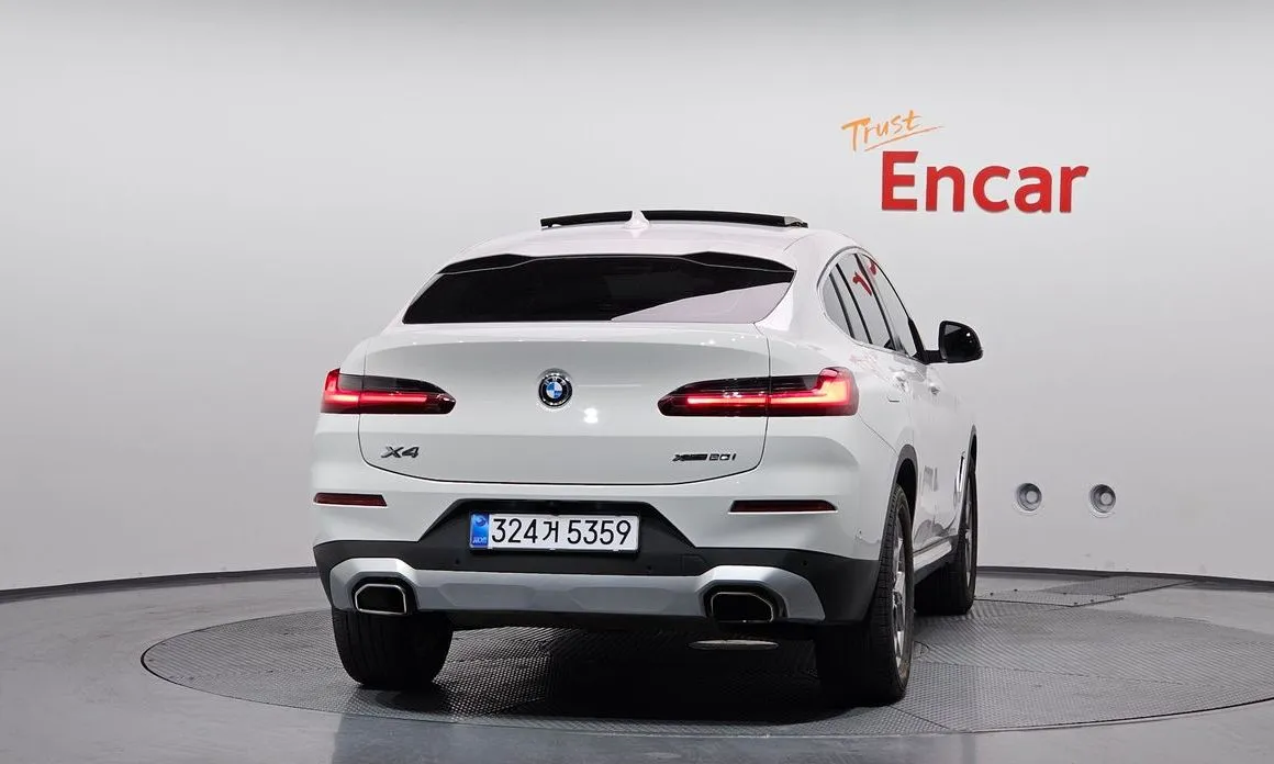 BMW X4 2022 из KR, фото 4