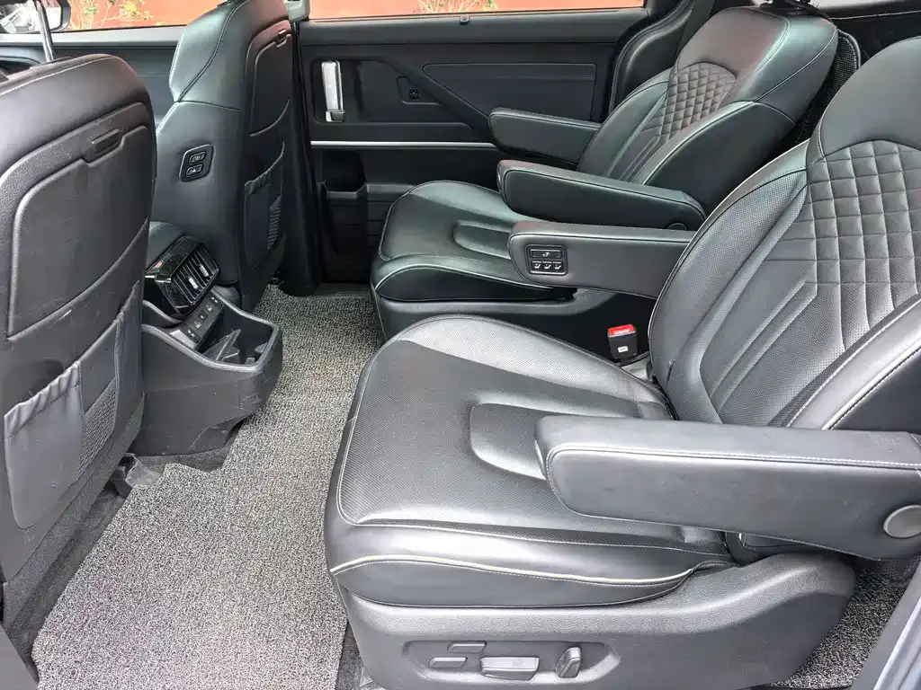 Hyundai Custo 2023 из CN, фото 10