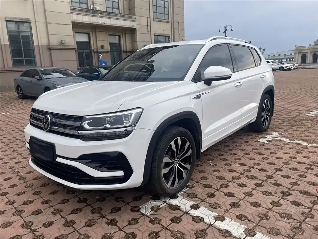 Volkswagen Tharu — фото 1