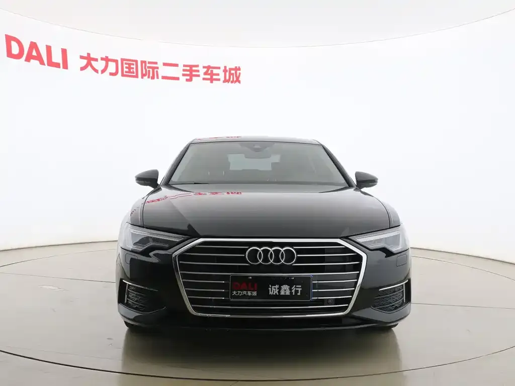 Audi A6L — фото 5