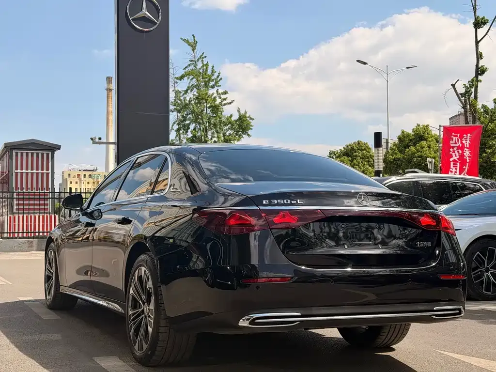 Mercedes-Benz E-Class New Energy — фото 7