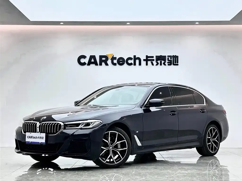 BMW 5 Series — фото 1