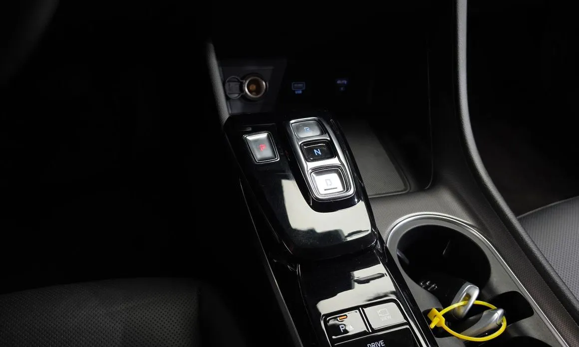 Hyundai Sonata 2023 из KR, фото 4