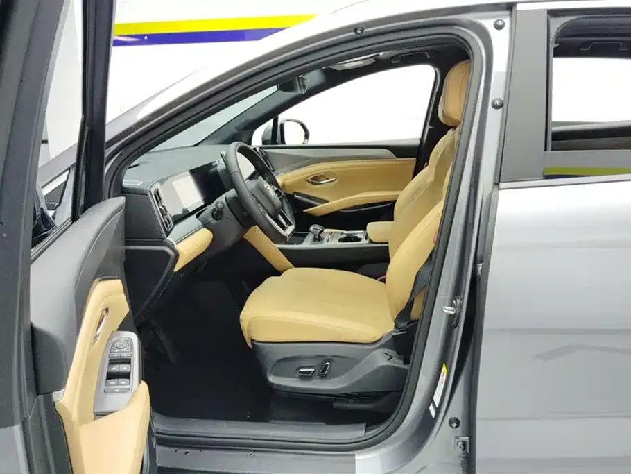 BYD L DM-i 2024 из CN, фото 7