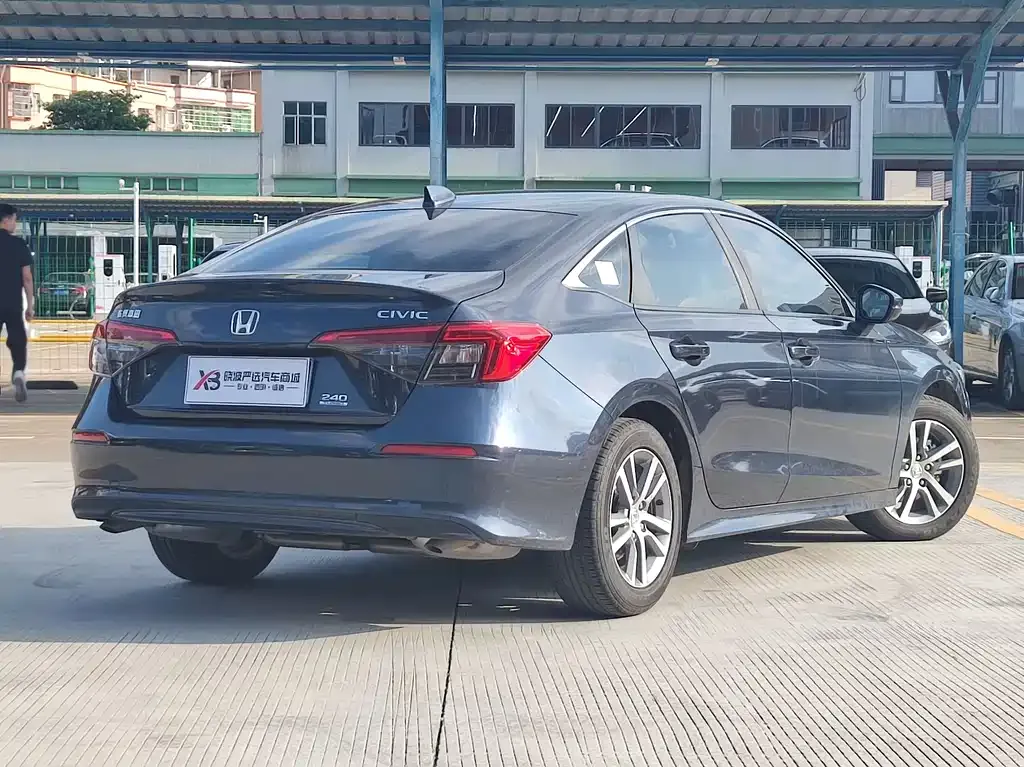 Honda Civic — фото 4