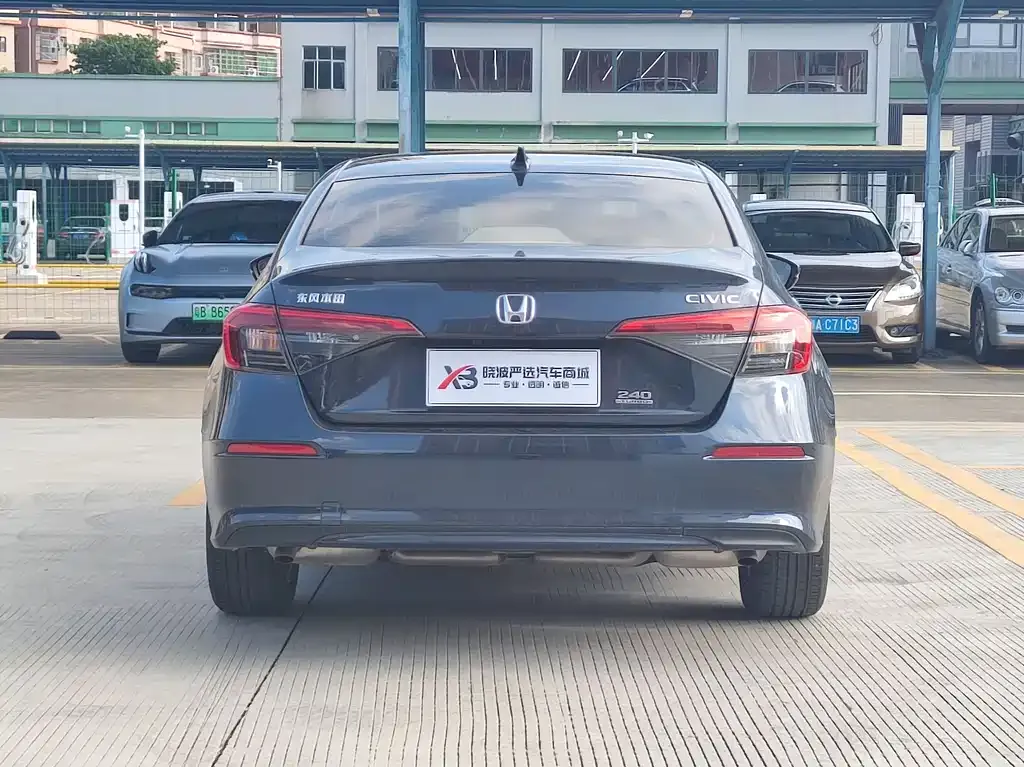 Honda Civic — фото 3