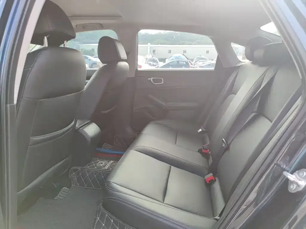 Honda Civic — фото 2