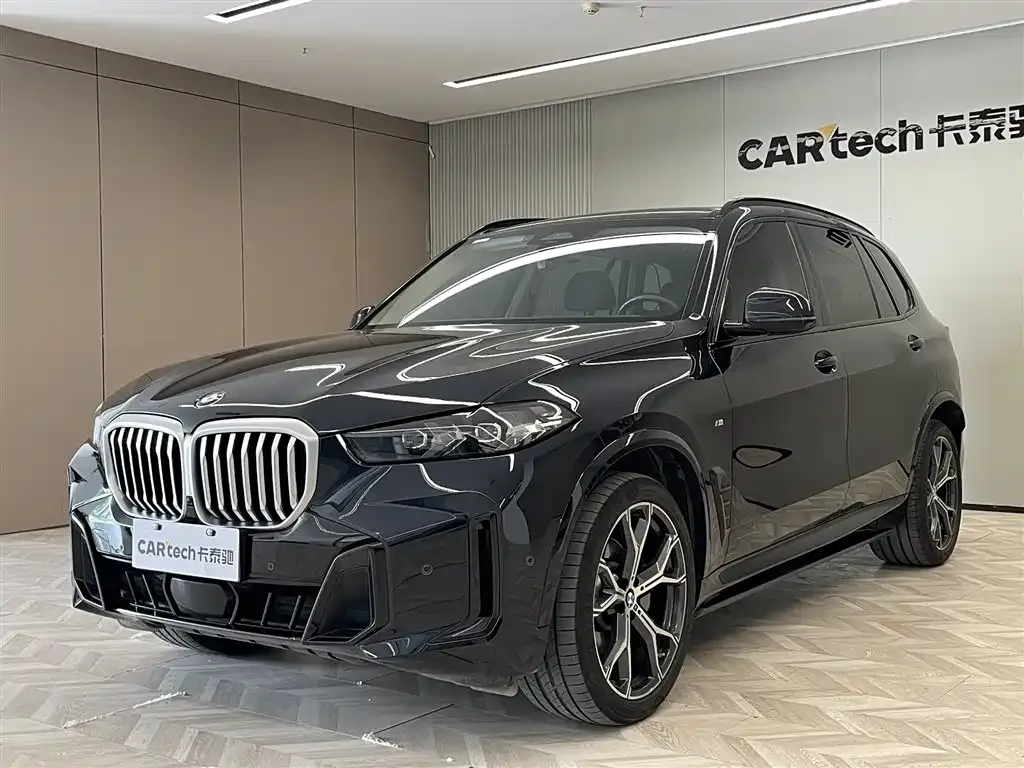 BMW X5 — фото 1