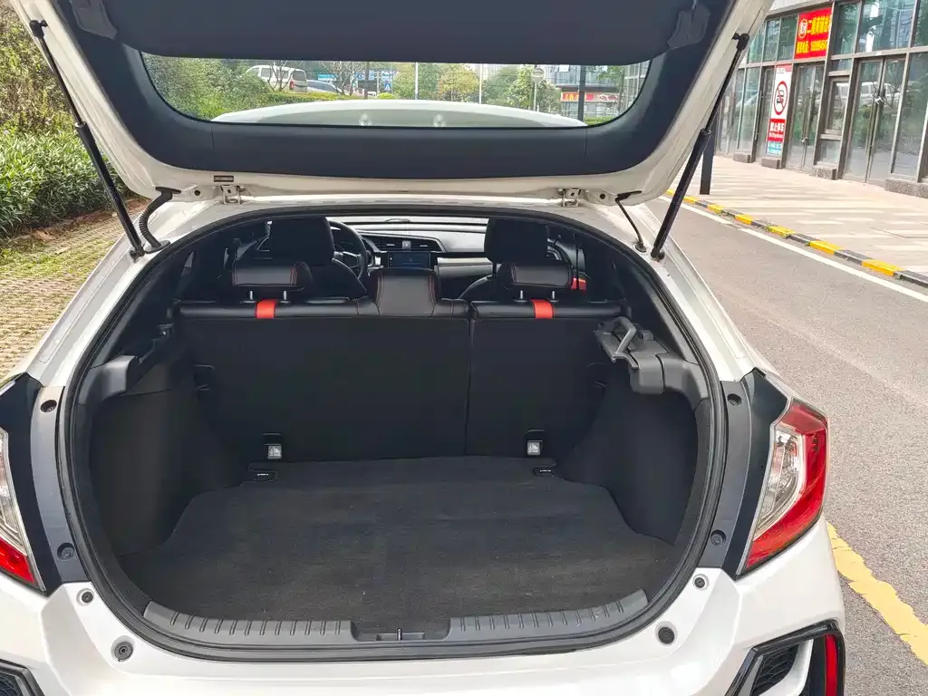 Honda Civic — фото 4