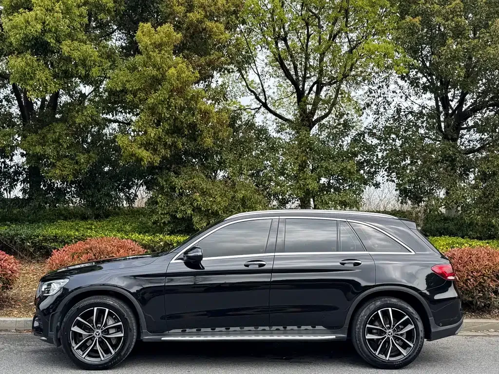Mercedes-Benz GLC — фото 10