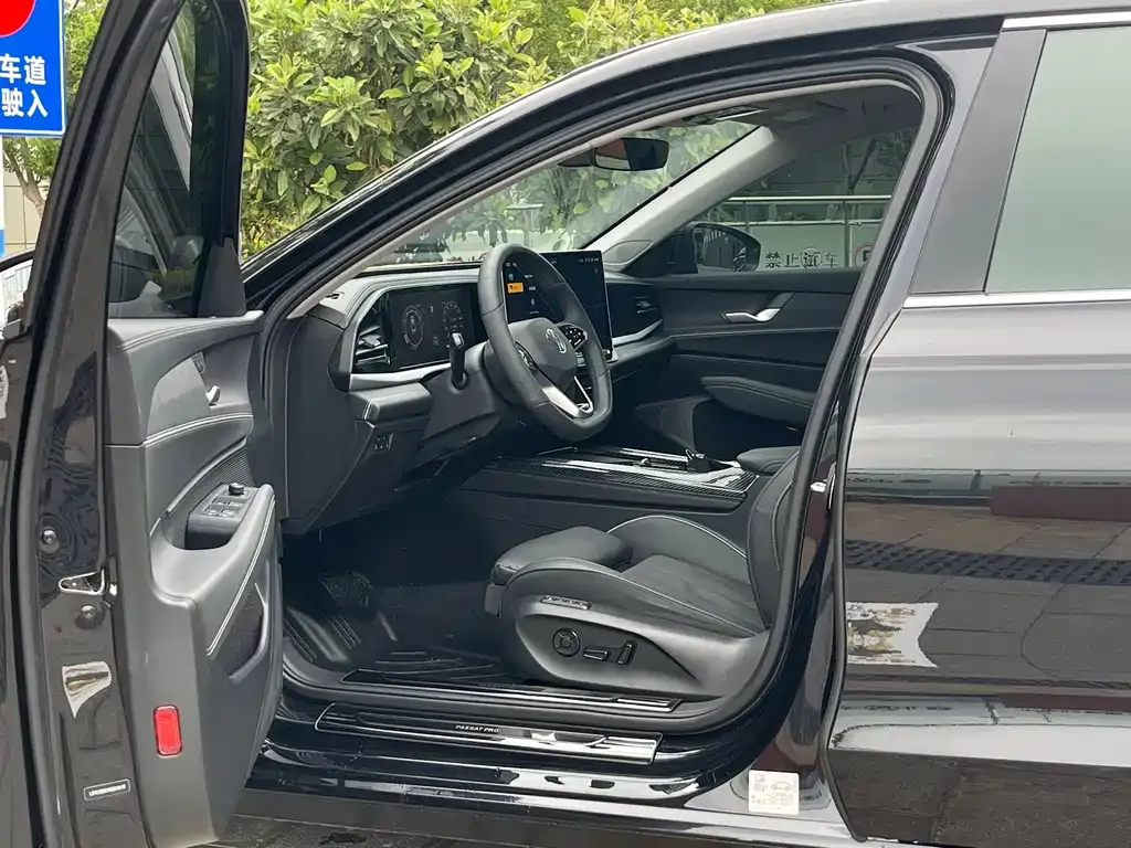 Volkswagen Passat — фото 6