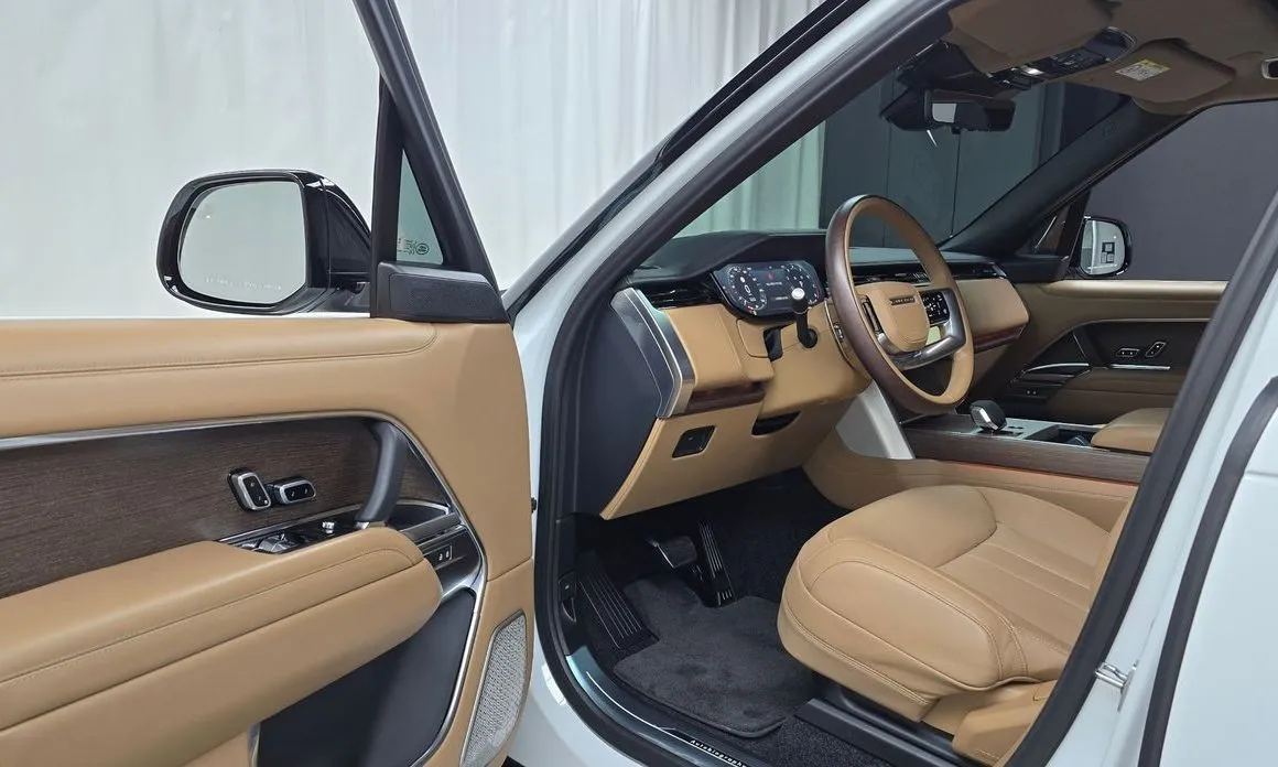 Land Rover Range Rover 2024 из KR, фото 10