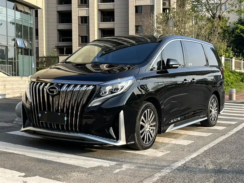 GAC Motor Trumpchi M8 — фото 9