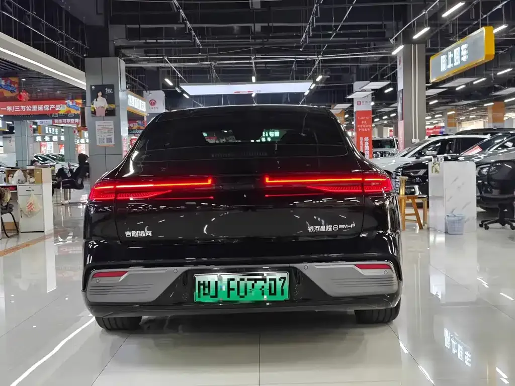 Geely Galaxy Xingyao 8 2025 из CN, фото 8