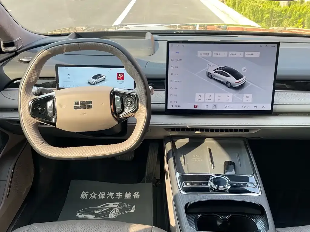 Geely Galaxy Xingyao 8 2025 из CN, фото 2