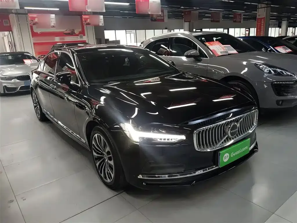 Volvo S90 — фото 9