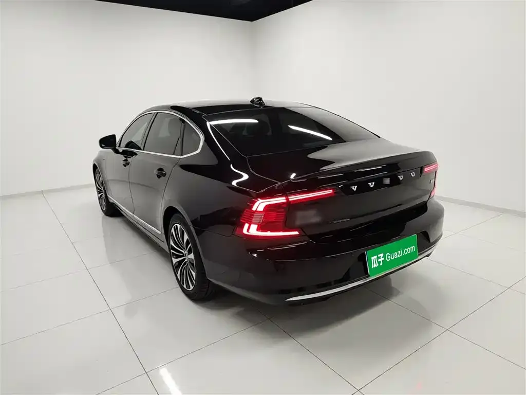 Volvo S90 — фото 2