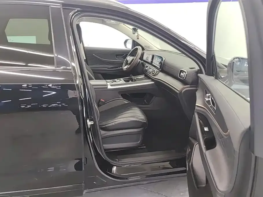Chery Tiggo 9 — фото 10