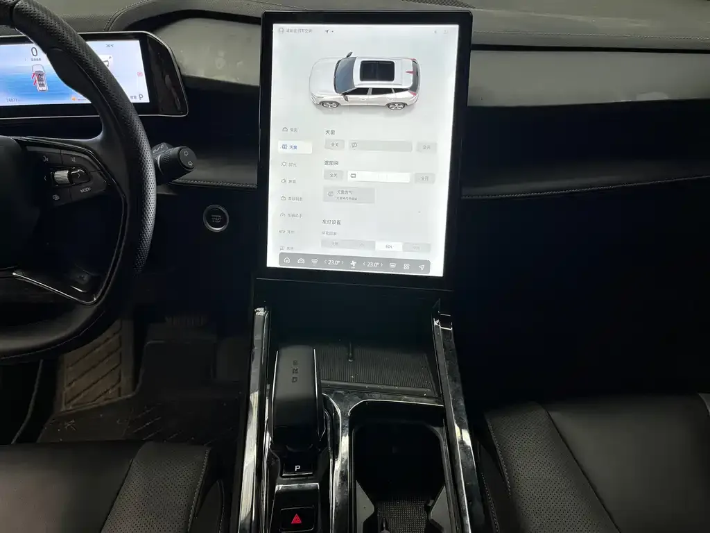 Geely Boyue 2023 из CN, фото 2