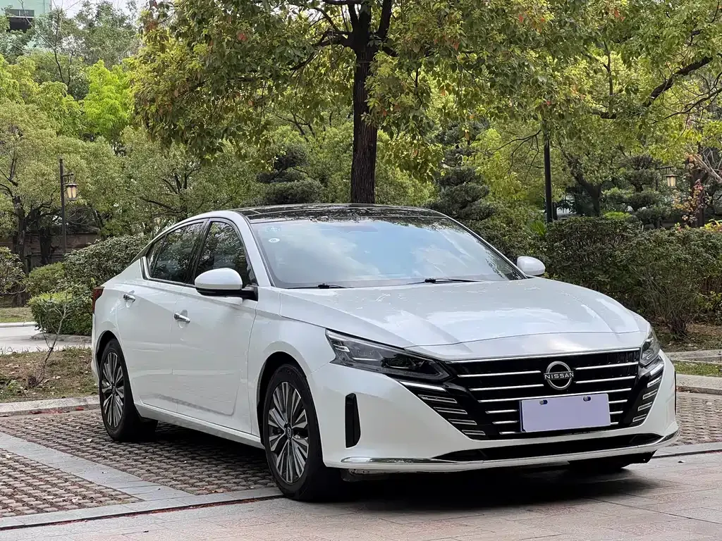 Nissan Teana — фото 6