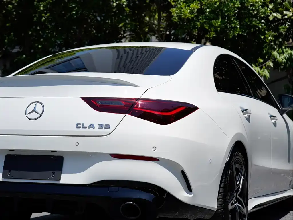 Mercedes-Benz CLA AMG — фото 8