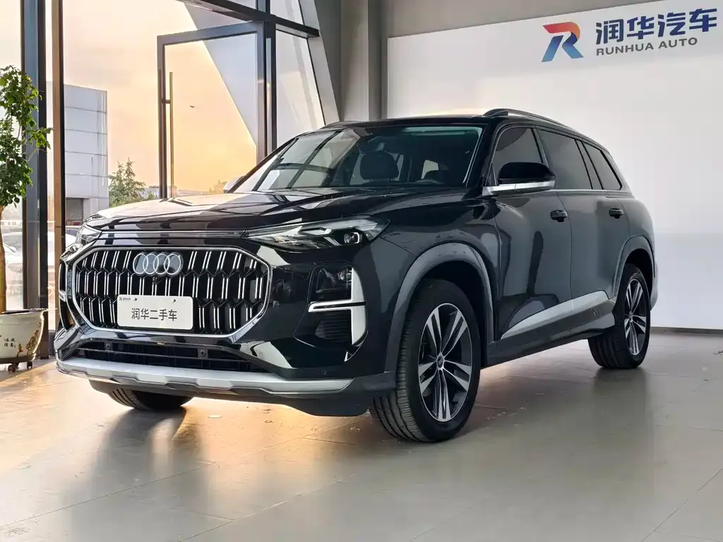 Audi Q6