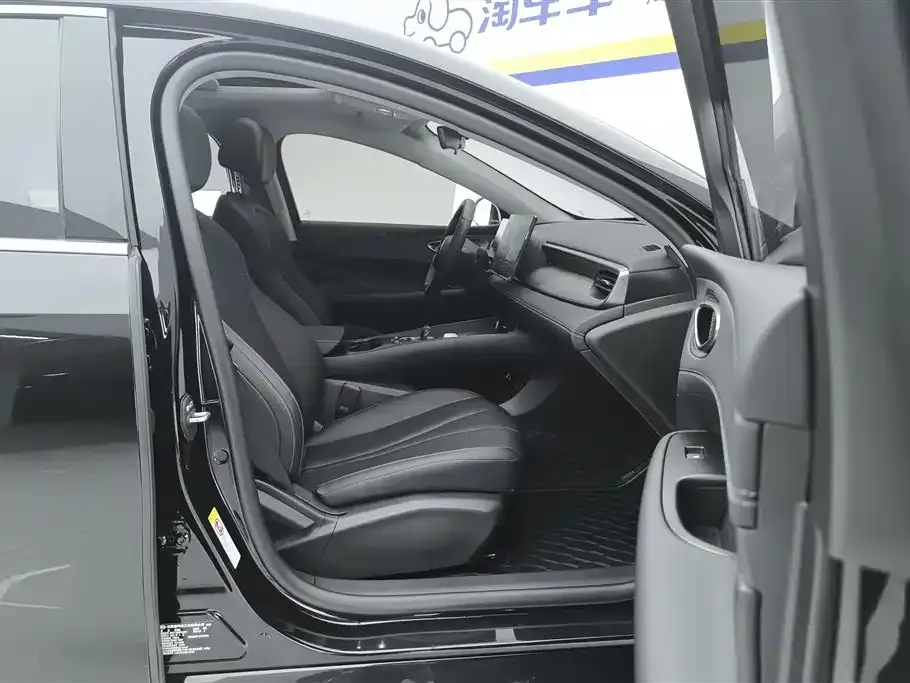 BYD Seal 05 DM-i 2025 из CN, фото 3