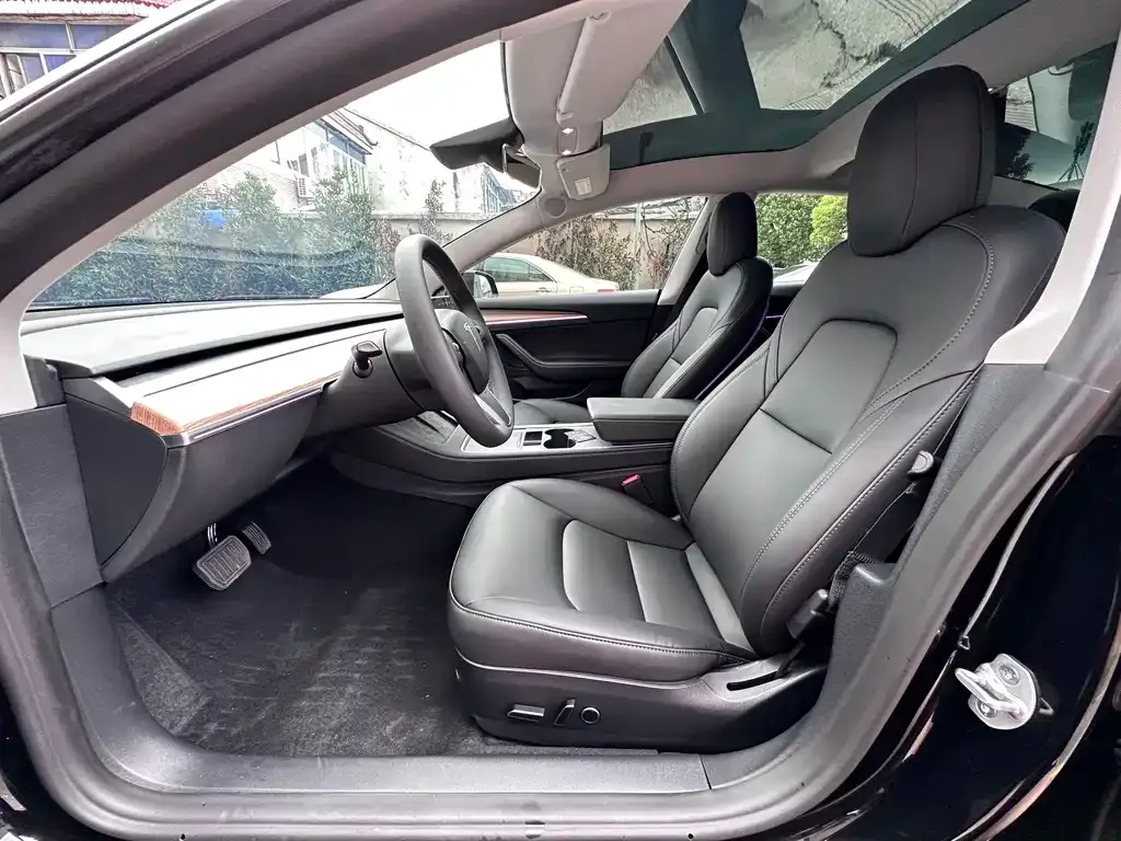 Tesla Model 3 2023 из CN, фото 5