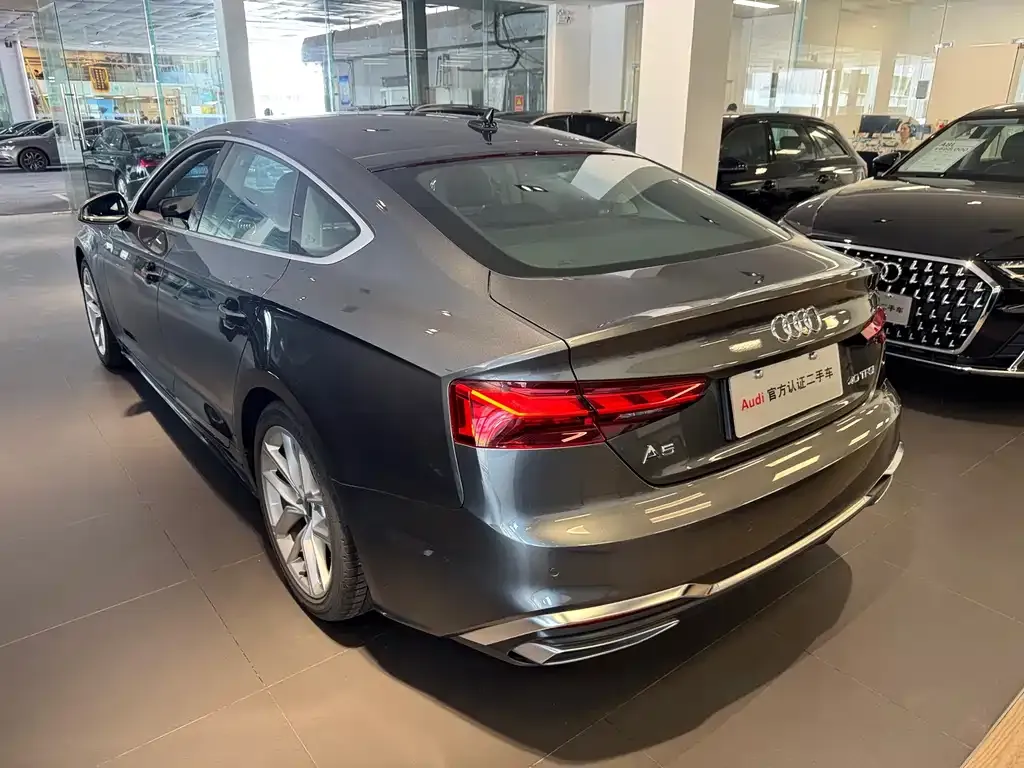 Audi A5 (Import) — фото 3