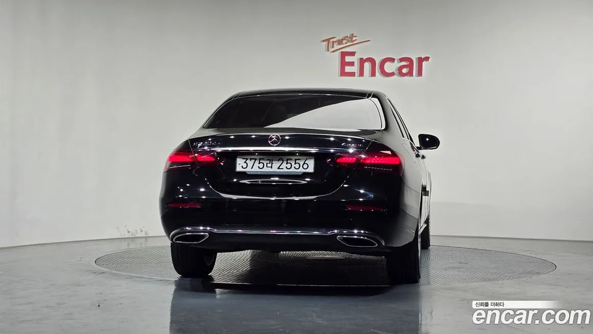 Mercedes-Benz E-Class 2023 из KR, фото 10