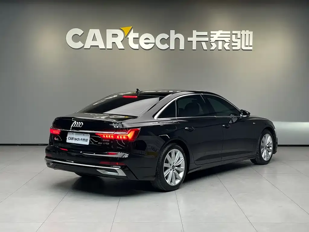 Audi A6L — фото 5