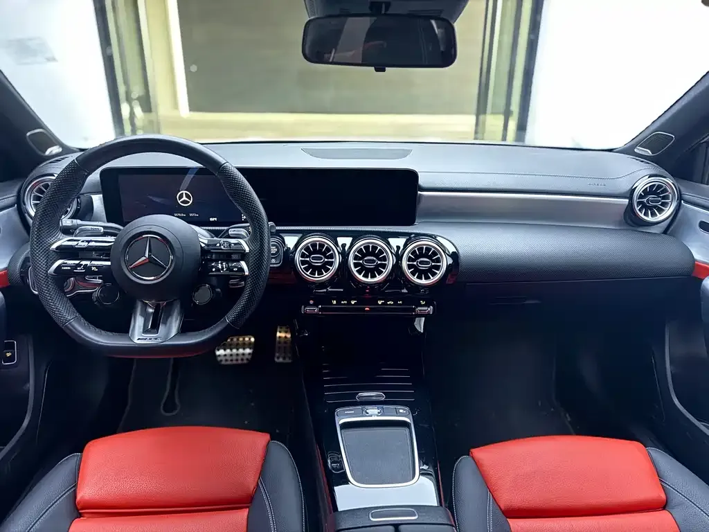 Mercedes-Benz A-Class AMG — фото 4