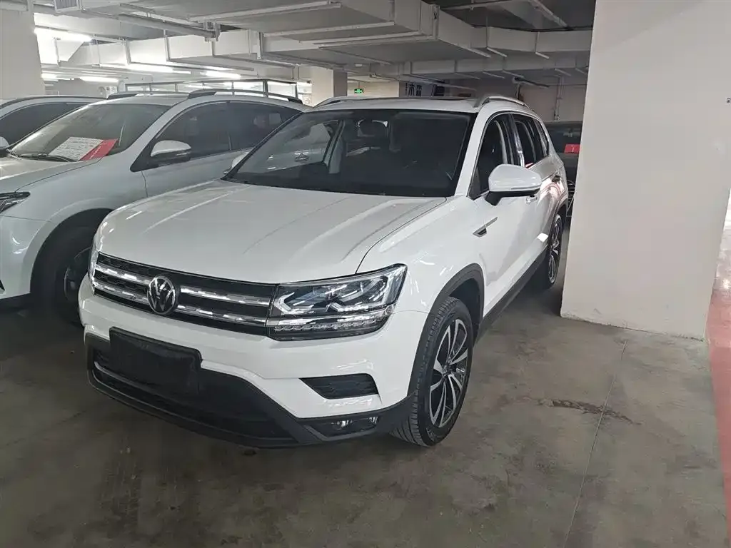 Volkswagen Tharu — фото 1