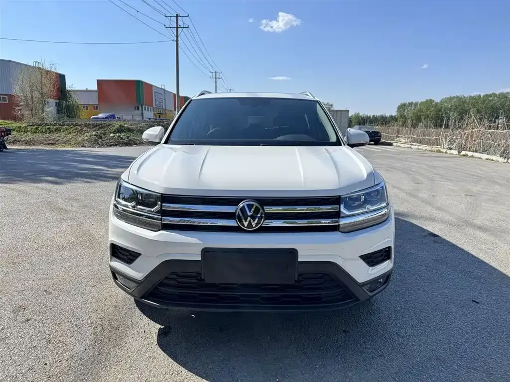 Volkswagen Tharu — фото 9