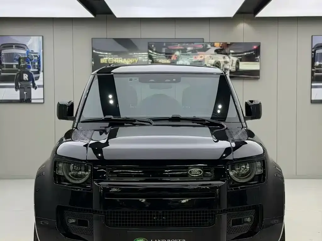 Land Rover Defender — фото 6