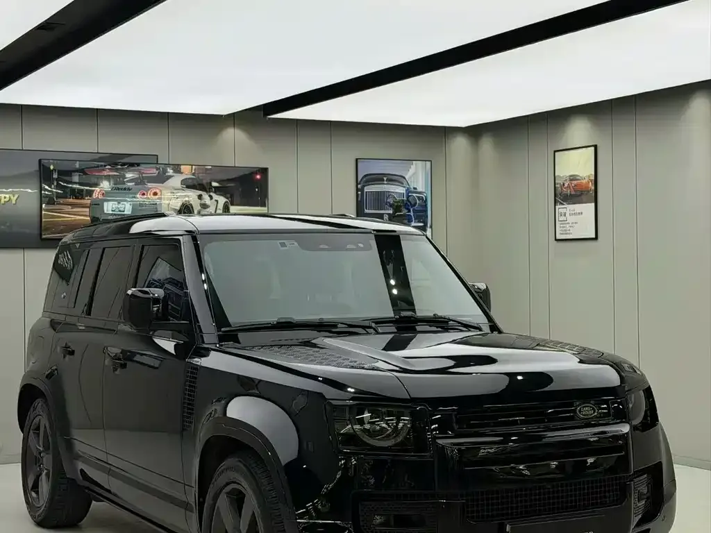 Land Rover Defender — фото 9