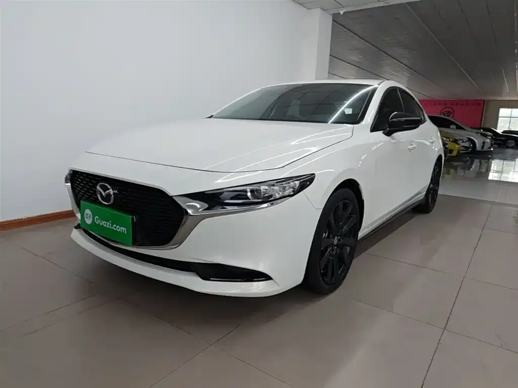 Mazda 3 Axela — фото 10