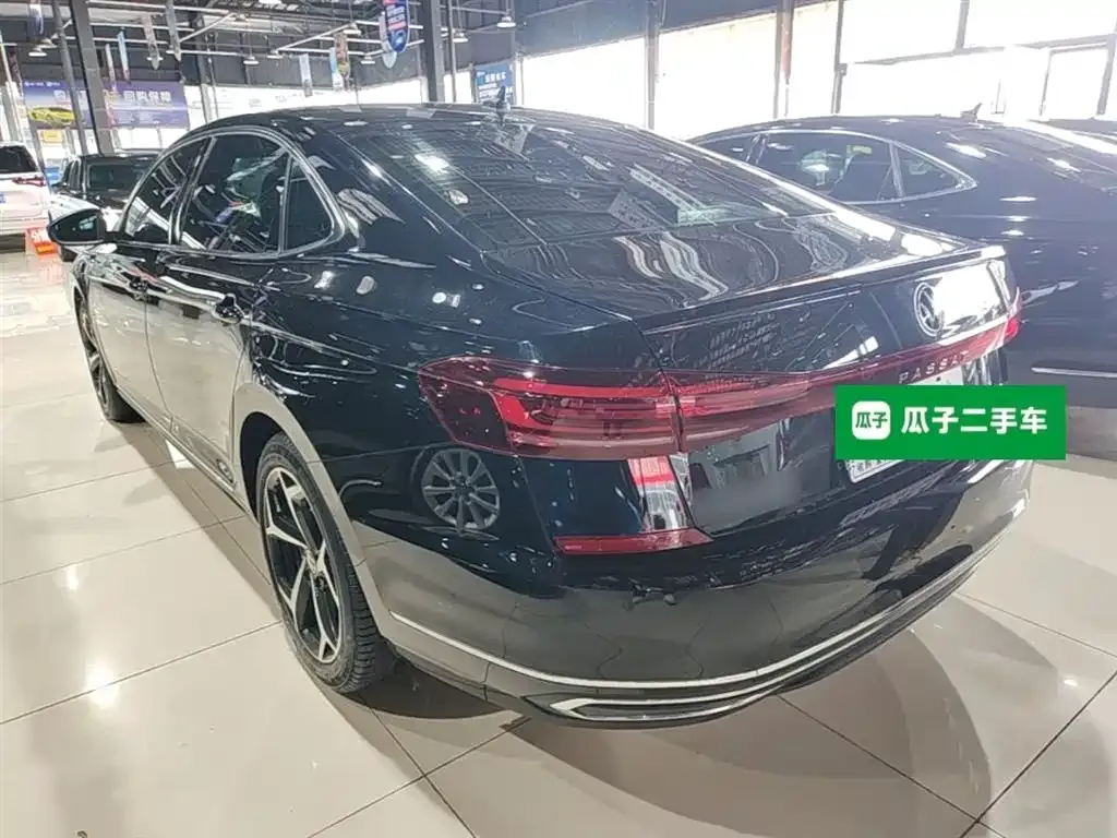 Volkswagen Passat — фото 9