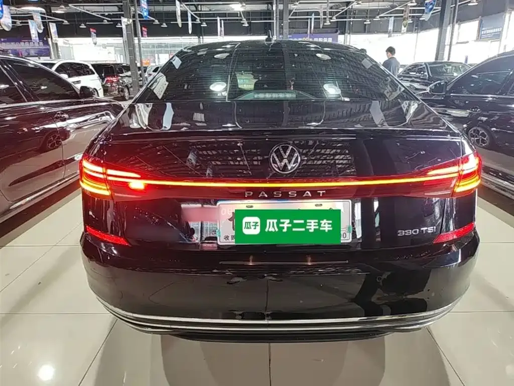 Volkswagen Passat — фото 5