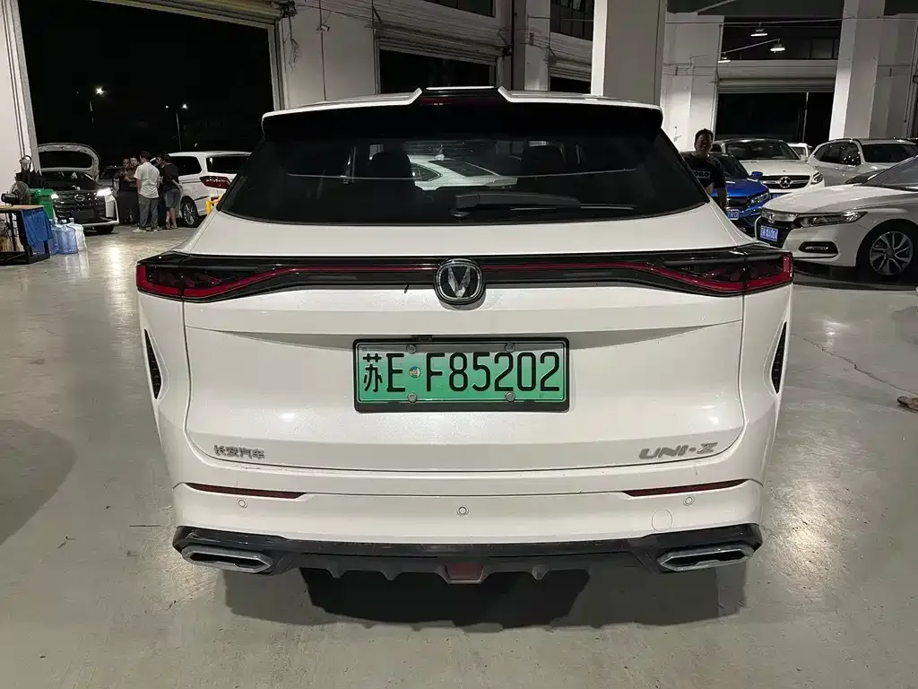 Changan UNI-Z New Energy 2024 из CN, фото 6