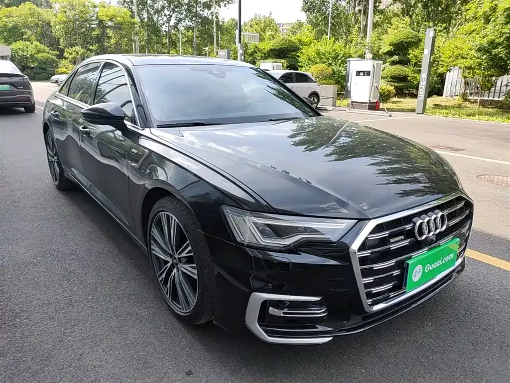 Audi A6L — фото 10